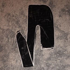 Black Velvet Durag with grey stitching
